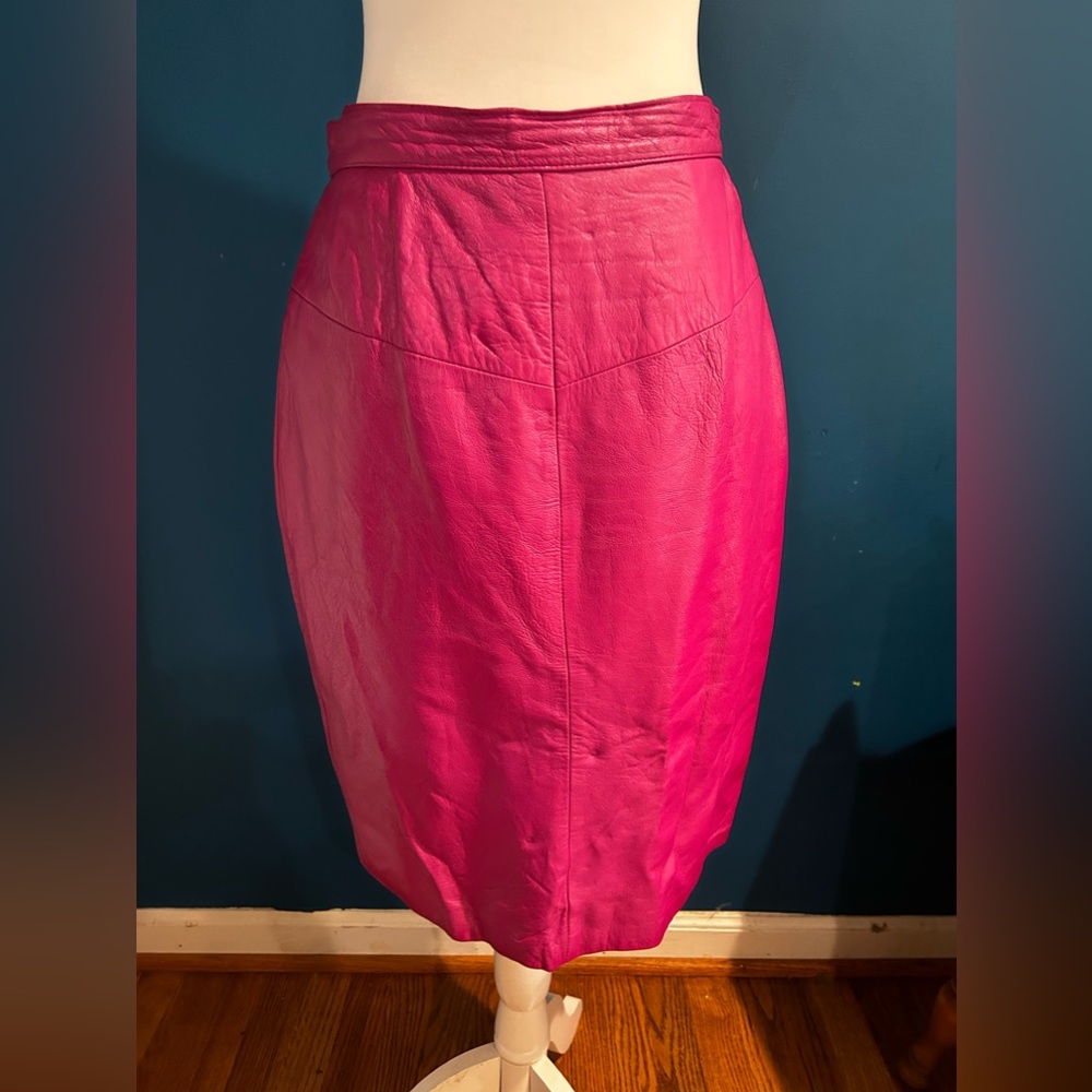 Vintage fuschia leather skirt
